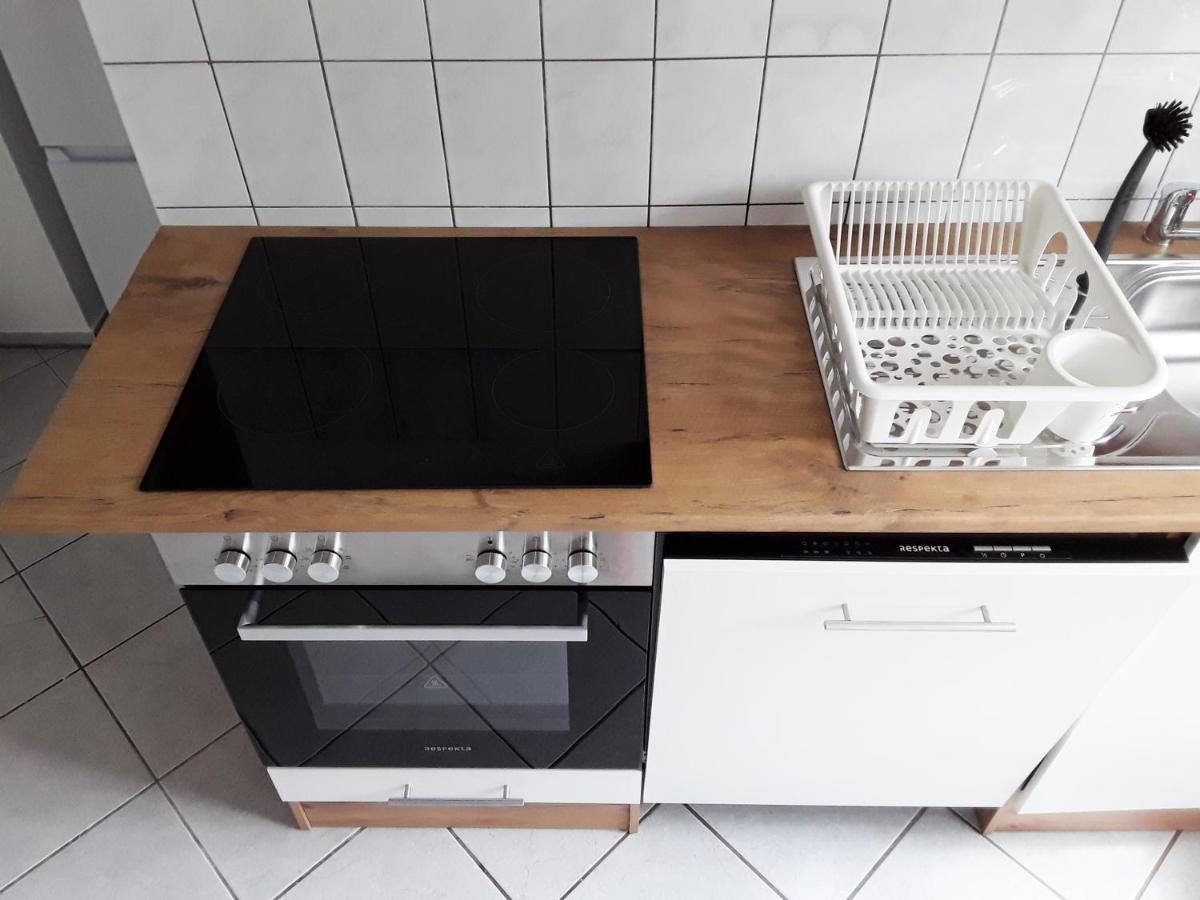 Schöne, ruhige Zweiraumwohnung im angesagten Altlindenau Leipzig Exterior foto