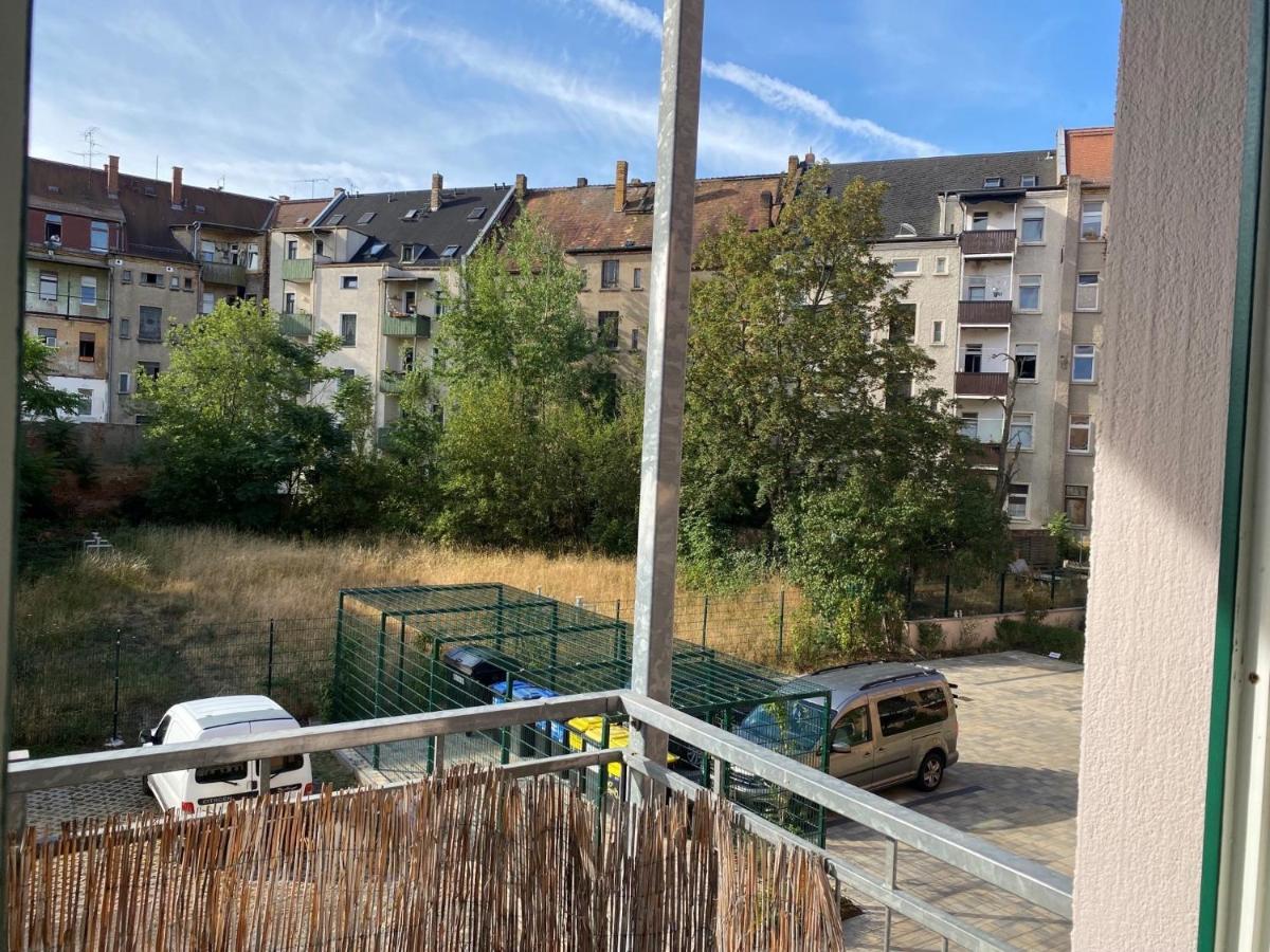 Schöne, ruhige Zweiraumwohnung im angesagten Altlindenau Leipzig Exterior foto